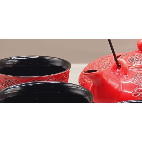 Wing Hop Fung Teas Gift Set Red and Black Roses Ceramic Tea Service for 4 - Picture 8 of 14